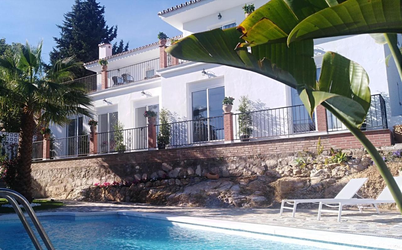 Boutique X Pueblo, Benalmádena Hotel Exterior foto